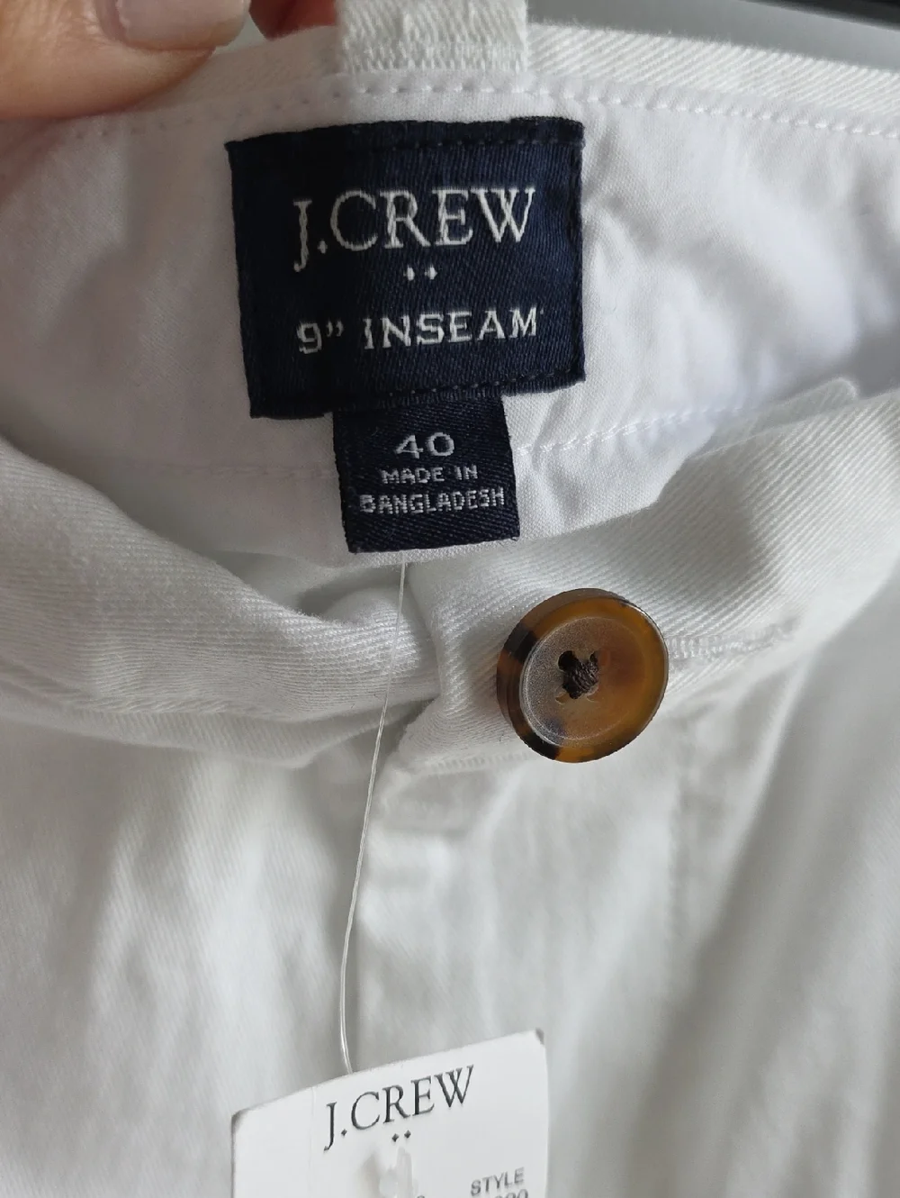 J. Crew Men's White Flat-Front Cotton Shorts 40 G207